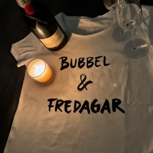 T-Shirt Bubbel och Fredagar