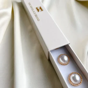 Classic Pearl Button Charm Gold Linnea