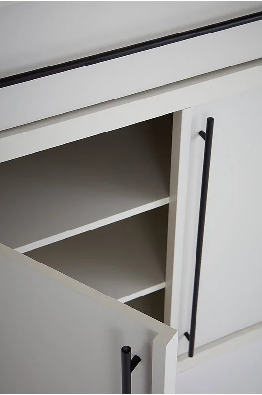 Rosenhaga Garderob – Elegant design med smart förvaring - Bild 7
